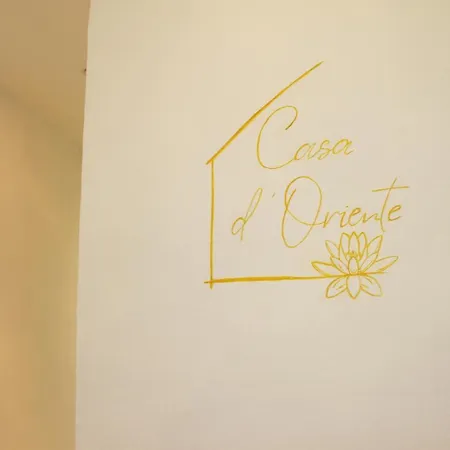 Casa D'oriente Turín