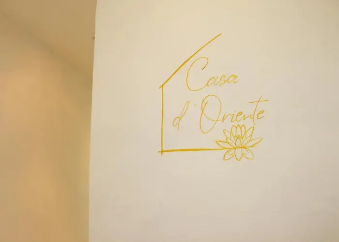 Casa D'oriente Turín